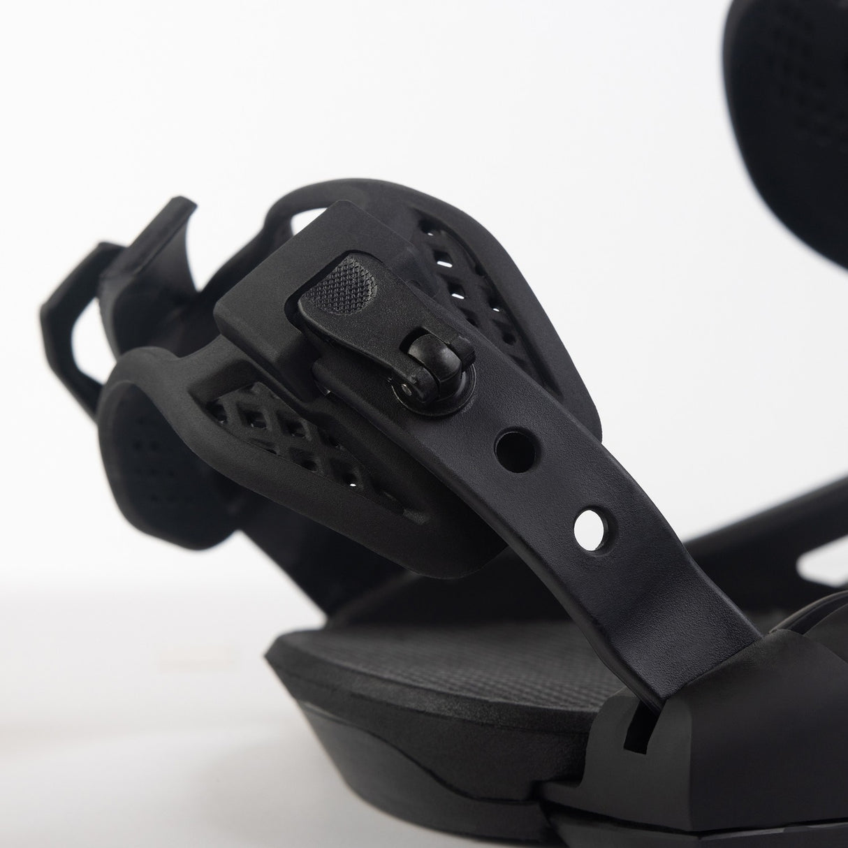 Arbor Hemlock Snowboard Bindings snowboard binding -- Black Black Small colorway side profile