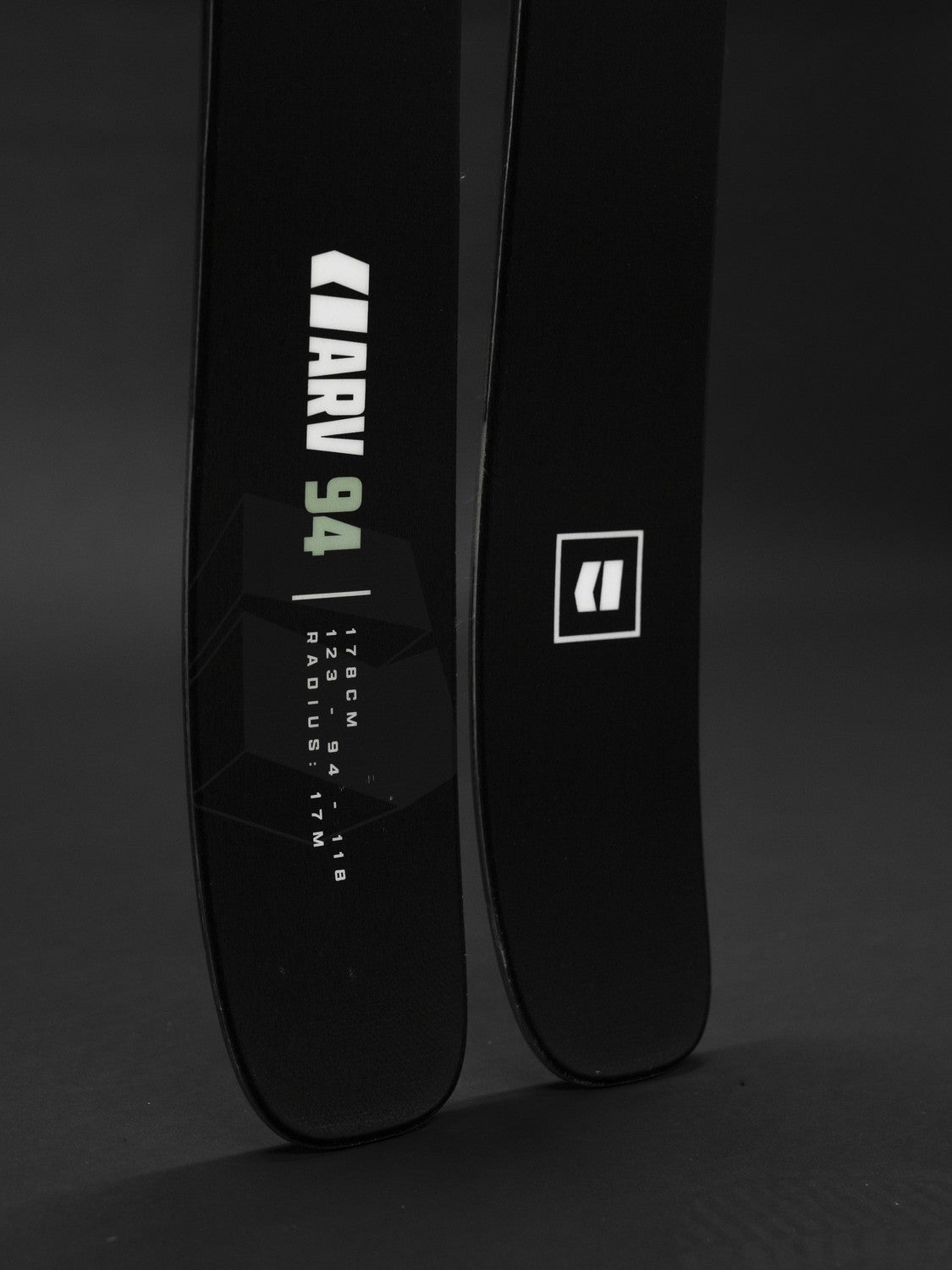 Armada Arv 94 Skis 2026