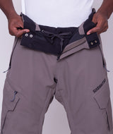 686 Smarty Cargo Mens Pant ski pant -- front view on model showing insulated ski pant at Willis Ski and Board Pittsburgh