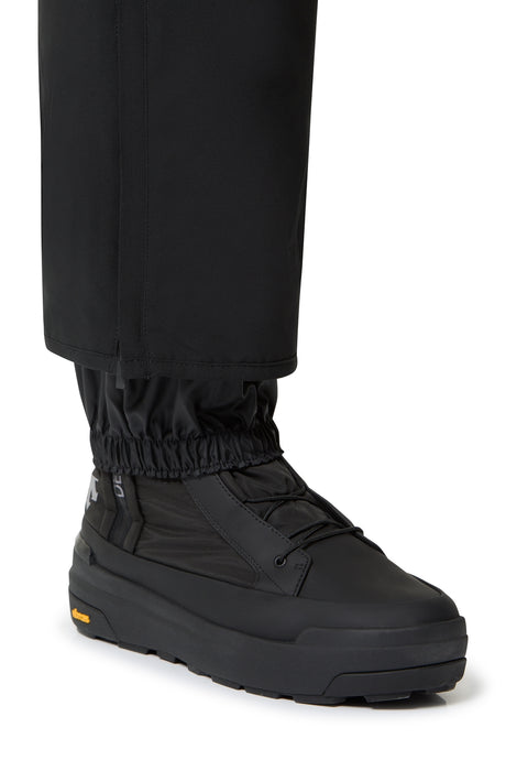 Descente Crown Mens Pant ski pant -- Black colorway back view showing seat and fit