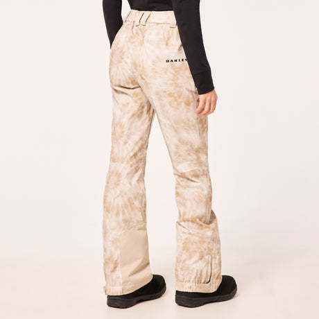Oakley Juno Reduct Womens Pant ski pant -- front view on model showing insulated ski pant at Willis Ski and Board Pittsburgh