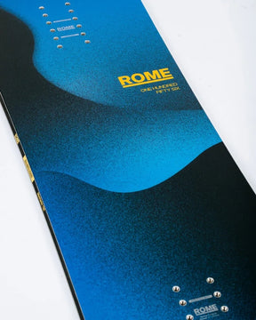 Rome Mechanic Snowboard 2026 alpine binding -- Wide colorway toe piece detail