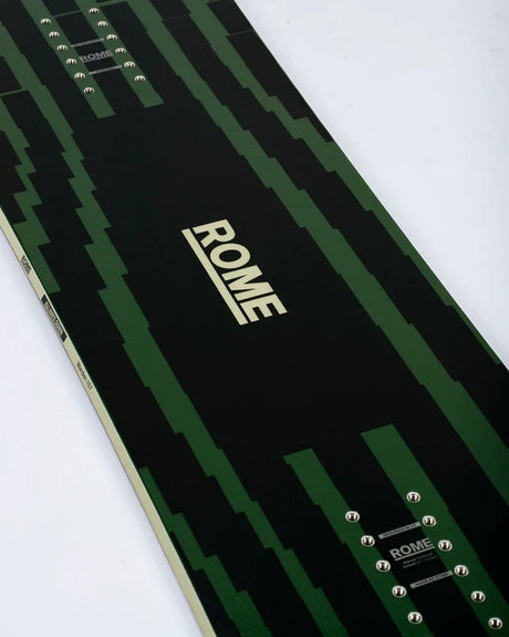 Rome Warden Snowboard 2026 alpine binding -- Wide colorway toe piece detail