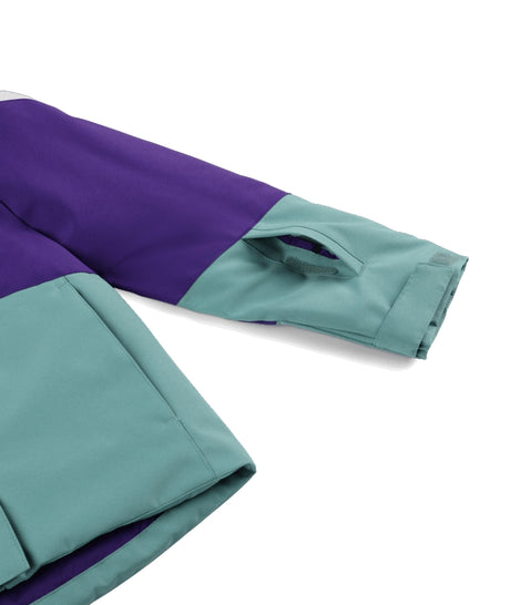 Spyder Zoe Junior Jacket ski jacket -- Sea Glass colorway outside profile showing zippered pockets and seams