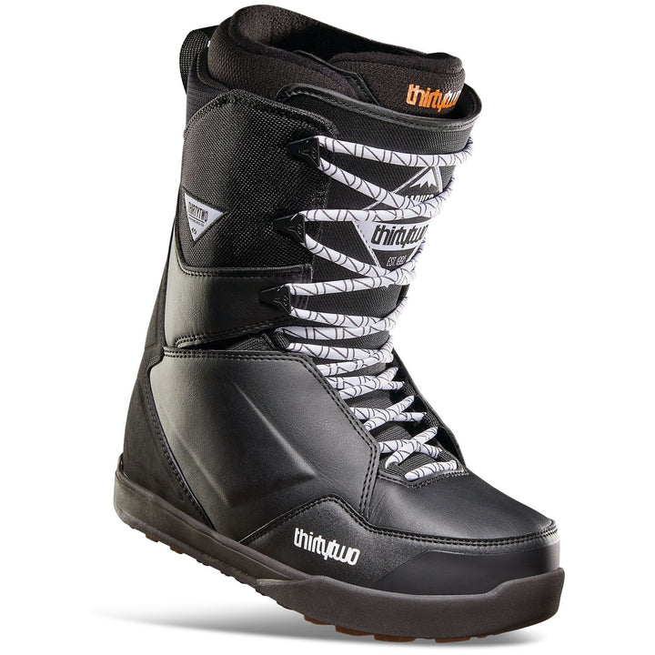 This is an image of ThirtyTwo Lashed Lace snowboard boots